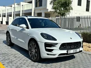 2016 Porsche Macan في Dubai سيارة مستعملة
