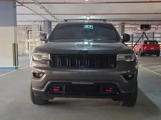 2018 Jeep Grand Cherokee in Dubai used car