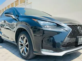 2017 Lexus NX في Dubai سيارة مستعملة
