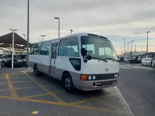 2007 Toyota Coaster in Sharjah used car