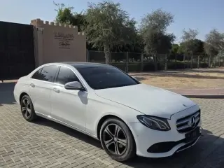 2017 Mercedes-Benz E-Class في Ajman سيارة مستعملة