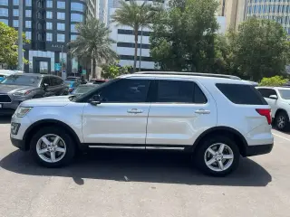 2017 Ford Explorer in Abu Dhabi used car
