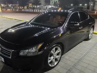 2012 Nissan Maxima in Dubai used car