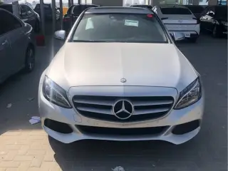 2017 Mercedes-Benz C-Class في Dubai سيارة مستعملة