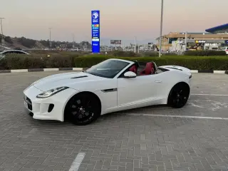 2014 Jaguar F-Type in Abu Dhabi used car