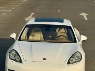 2010 Porsche Panamera في Dubai سيارة مستعملة