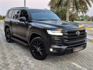 2023 Toyota Land Cruiser in Abu Dhabi used car