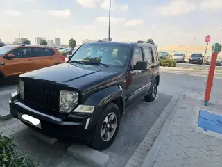 2008 Jeep Cherokee in Dubai used car