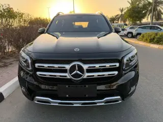 2023 Mercedes-Benz GLB في Dubai سيارة مستعملة