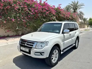 2016 Mitsubishi Pajero in Dubai used car