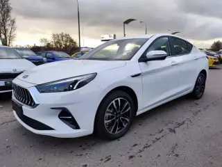 2022 JAC J7 in Dubai used car