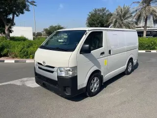2017 Nissan Urvan in Dubai used car