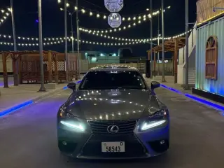 2015 Lexus IS in Ras Al Khaimah used car