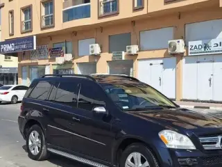 2009 Mercedes-Benz GL في Sharjah سيارة مستعملة