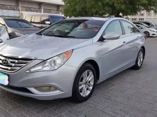 2011 Hyundai Sonata in Sharjah used car