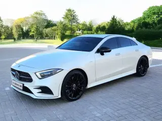 2019 Mercedes-Benz CLS في Abu Dhabi سيارة مستعملة