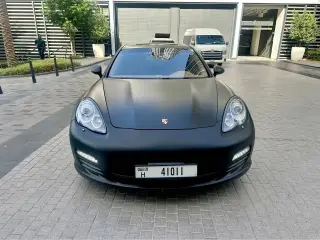 2013 Porsche Panamera في Dubai سيارة مستعملة