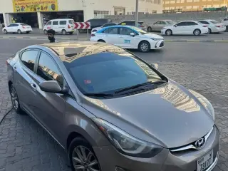 2015 Hyundai Elentra في Ajman سيارة مستعملة