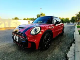 2018 Mini Cooper in Dubai used car