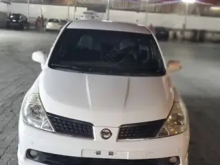 2010 Nissan Tiida in Dubai used car