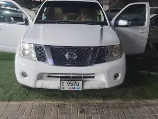 2011 Nissan Pathfinder في Ajman سيارة مستعملة