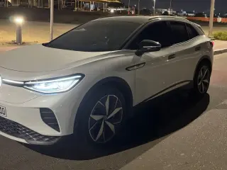 2022 Volkswagen ID 4 في Dubai سيارة مستعملة