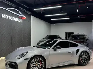 2021 Porsche 911 Carrera في Dubai سيارة مستعملة