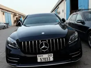 2017 Mercedes-Benz C-Class في Sharjah سيارة مستعملة