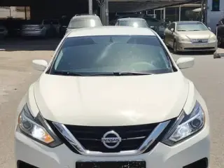 2017 Nissan Altima in Ajman used car