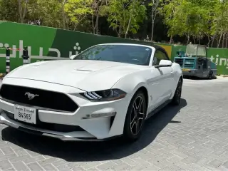 2020 Ford Mustang في Sharjah سيارة مستعملة