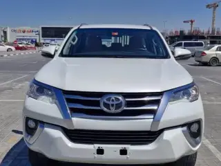 2019 Toyota Fortuner في Ajman سيارة مستعملة