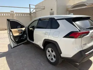 2019 Toyota Rav4 in Abu Dhabi used car