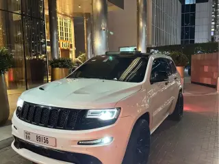 2015 Jeep Grand Cherokee in Dubai used car