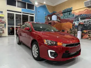2017 Mitsubishi Lancer in Dubai used car