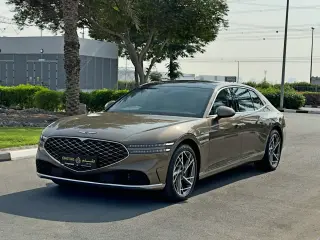 2023 Genesis G90 in Dubai used car