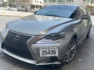 2014 Lexus IS in Dubai used car