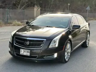2014 Cadillac XTS في Dubai سيارة مستعملة