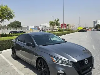 2022 Nissan Altima in Dubai used car