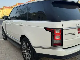 2016 Land Rover Range Rover in Abu Dhabi used car