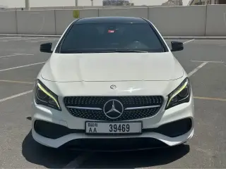 2017 Mercedes-Benz CLA في Dubai سيارة مستعملة