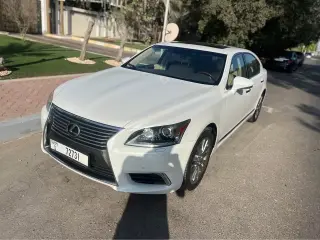 2016 Lexus LS 460 in Abu Dhabi used car
