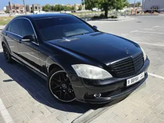 2009 Mercedes-Benz S-Class في Dubai سيارة مستعملة