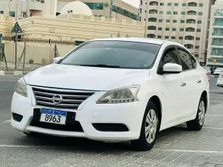 2016 Nissan Sentra في Sharjah سيارة مستعملة