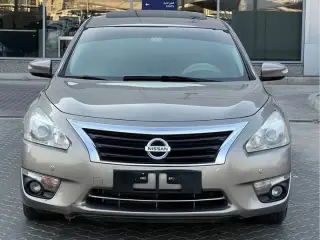 2014 Nissan Altima in Sharjah used car