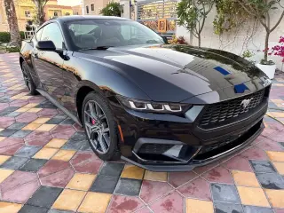 2024 Ford Mustang في Dubai سيارة مستعملة