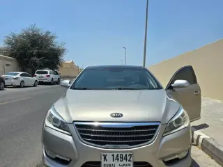 2012 Kia Cadenza in Dubai used car