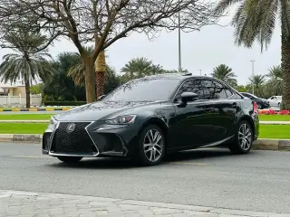 2019 Lexus IS in Dubai used car