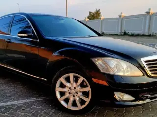 2008 Mercedes-Benz S-Class في Dubai سيارة مستعملة