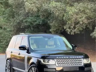 2016 Land Rover Range Rover in Dubai used car