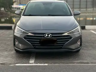 2019 Hyundai Elentra in Sharjah used car